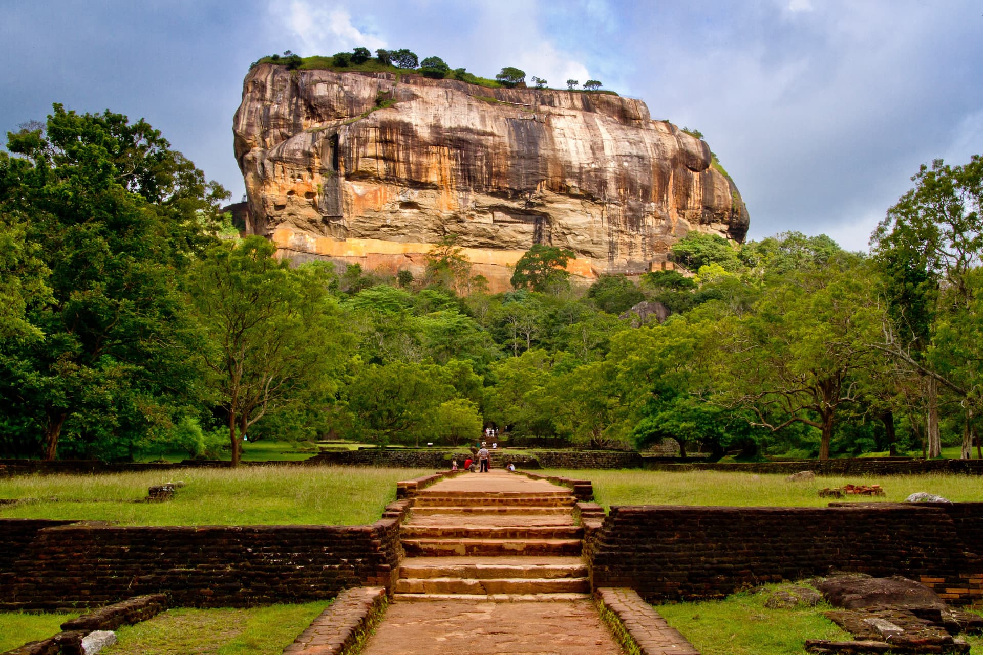 Sigiriya, Cultural Triangle — private tour destination with Kiara Tours